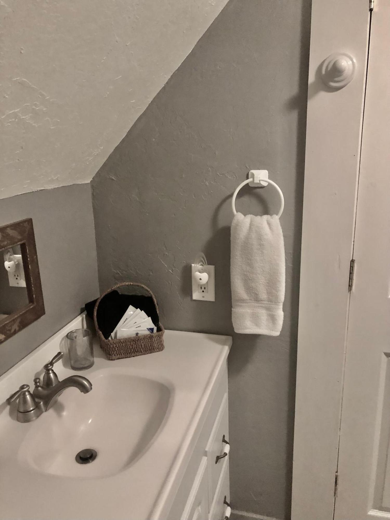 The Whitmore Inn Weaverville Экстерьер фото