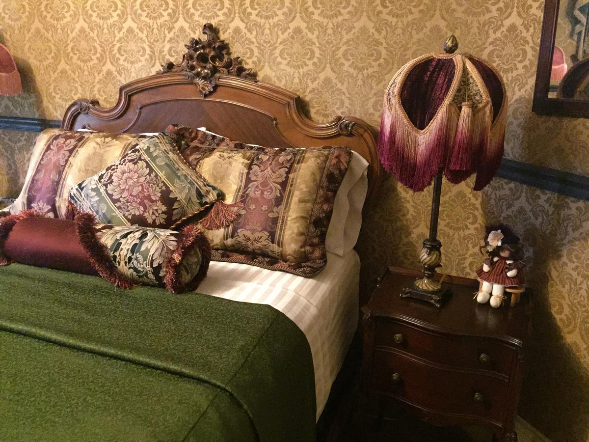 The Whitmore Inn Weaverville Экстерьер фото