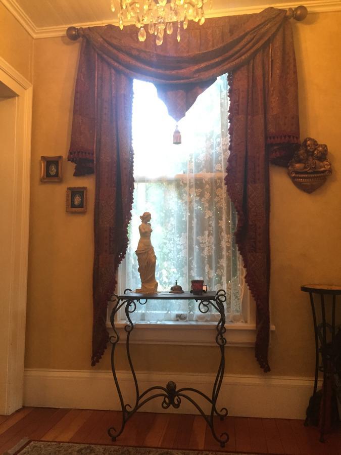 The Whitmore Inn Weaverville Экстерьер фото