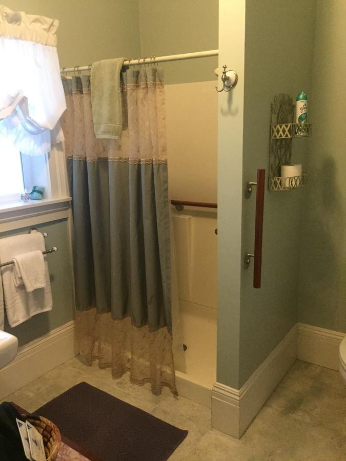 The Whitmore Inn Weaverville Экстерьер фото